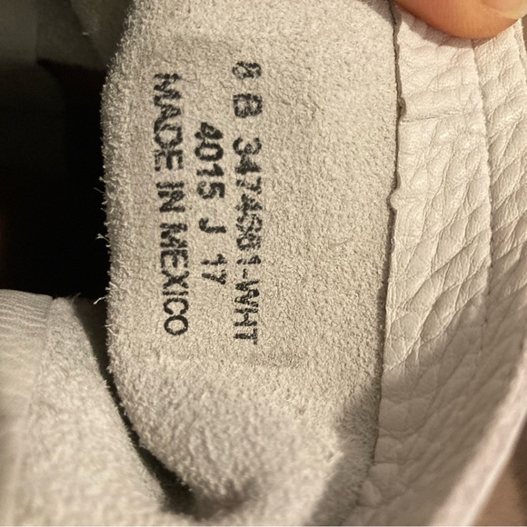 NWT Frye Naomi Pickstitch boots in ivory! - Picture 6 of 7